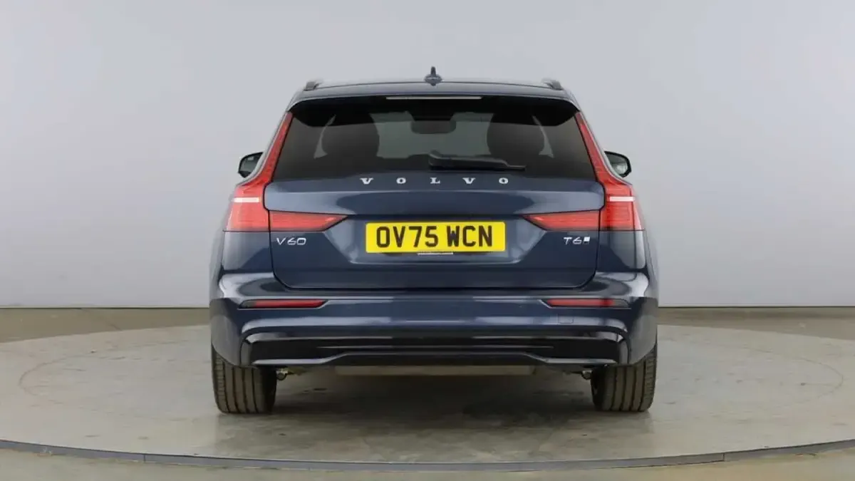 Used Volvo V60 Plus 345 HP (253 kW) 2026 Estate
