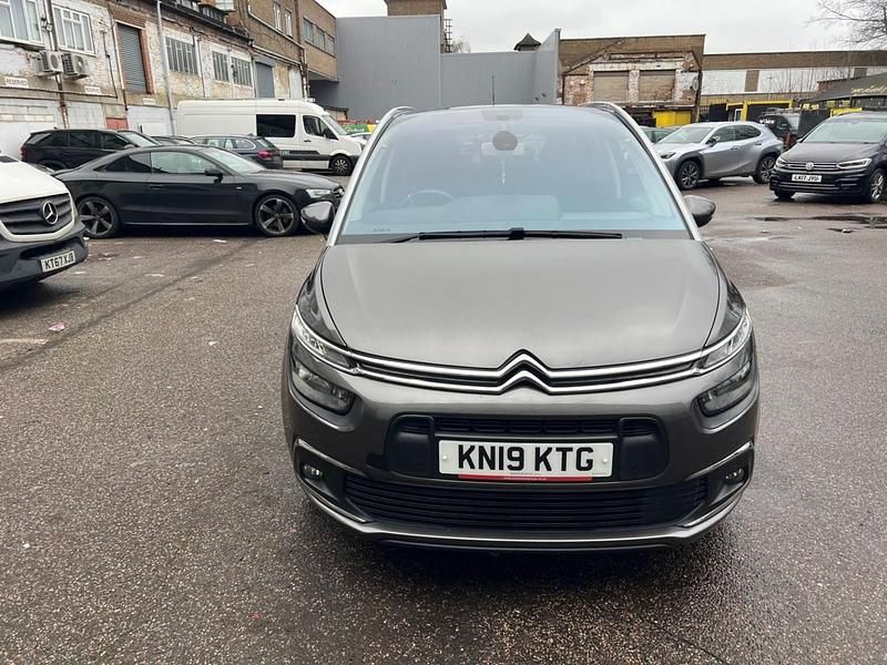 Used Citroën Grand C4 Picasso Feel 130 HP (95 kW) 2019 Grey MPV
