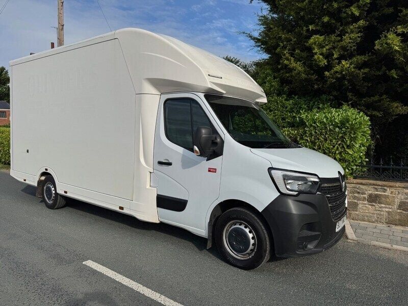 Used Renault Master 2021 White Van