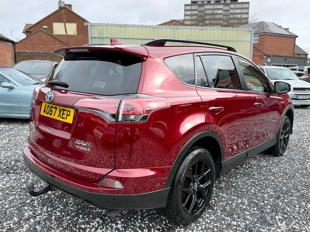 Used Toyota RAV4 Hybrid 2018 Red SUV