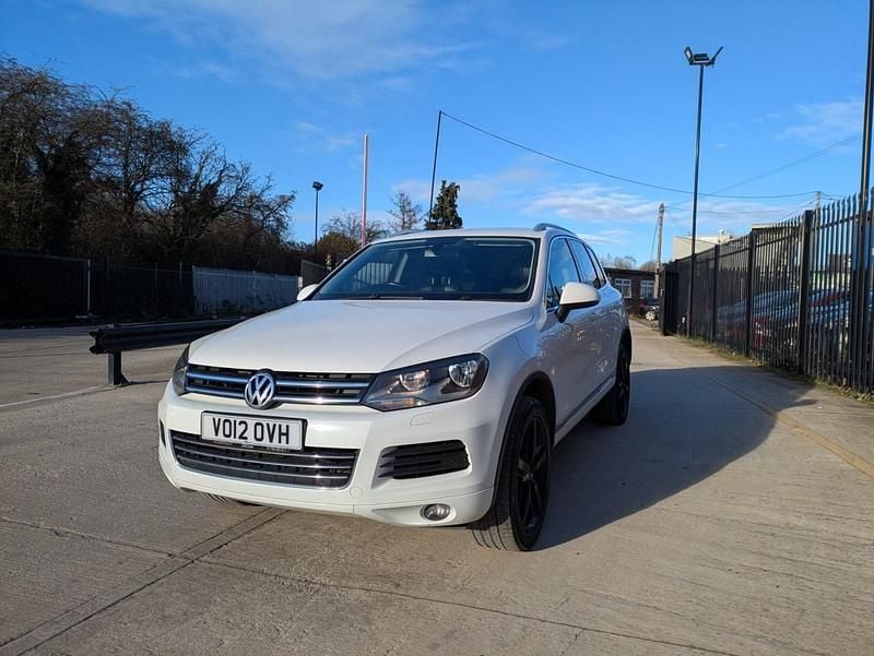Used VW Touareg SE 245 HP (180 kW) 2012 White SUV