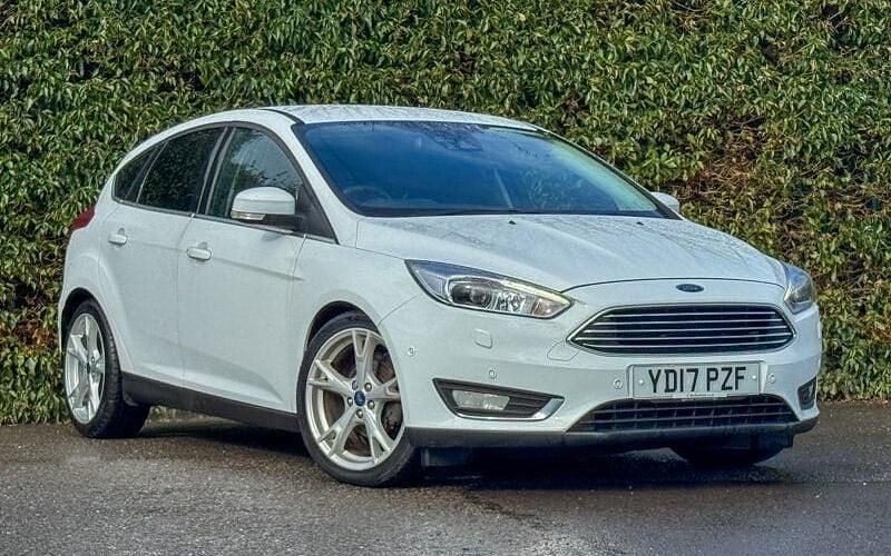 Used Ford Focus Titanium X 120 HP (88 kW) 2017 White Hatchback