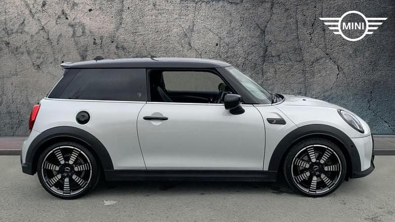 Used Mini Cooper S Exclusive 176 HP (129 kW) 2021 Silver Hatchback