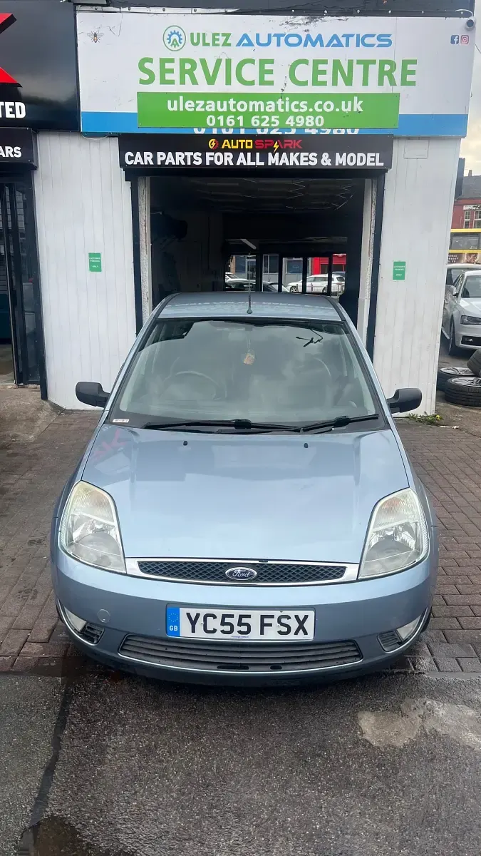 Used Ford Fiesta Ghia 100 HP (73 kW) 2005 Blue Hatchback