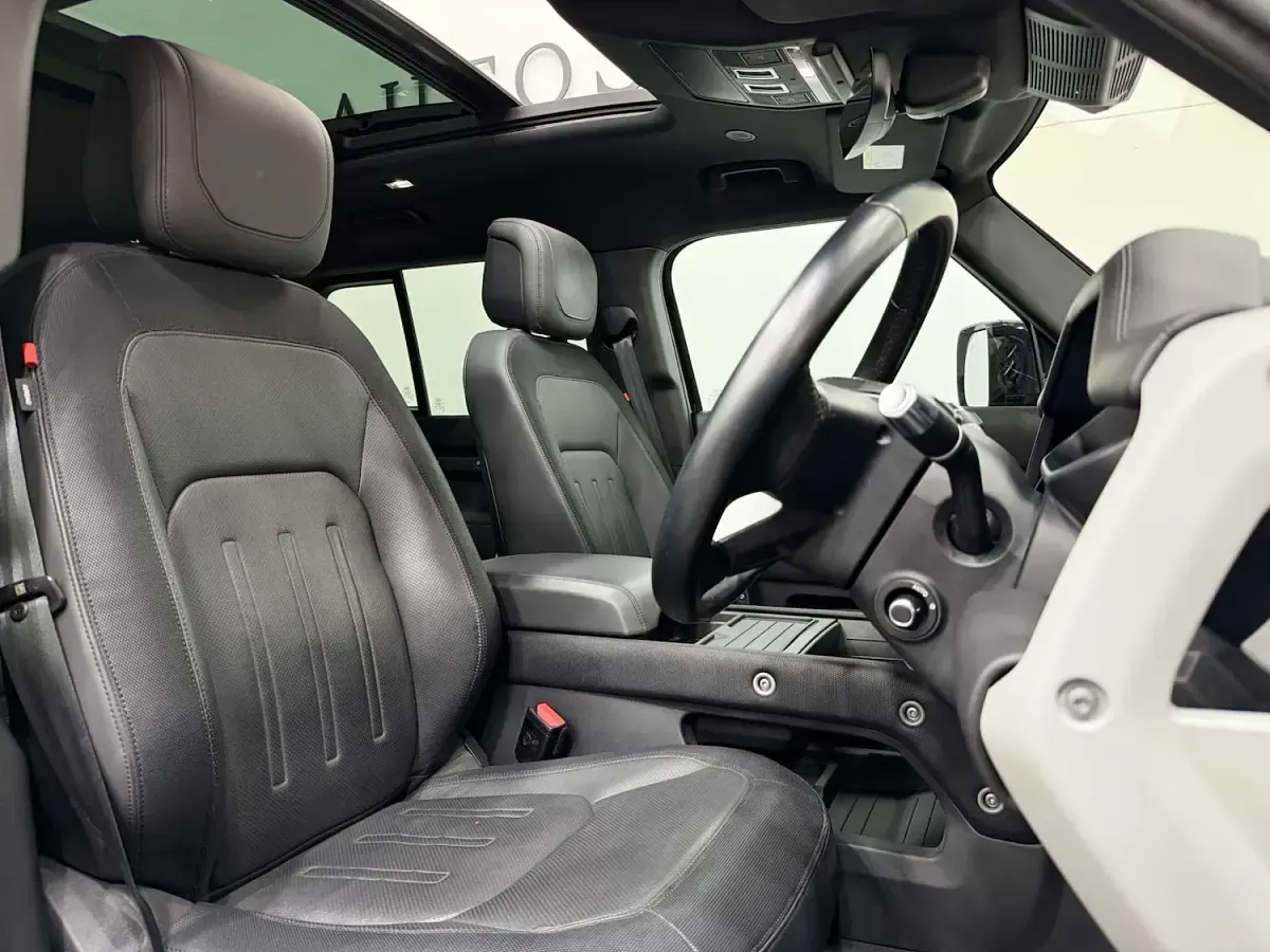 Used Land Rover Defender HSE Dynamic 2021 Black SUV