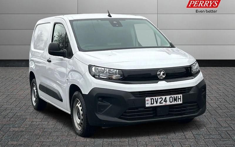 Used 2025 Vauxhall Combo Van | £16,079 (Fair price) - Image 1/4