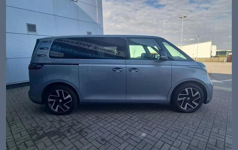 Used VW ID. Buzz Pro 147 kW (200 HP) 2024 Silver MPV