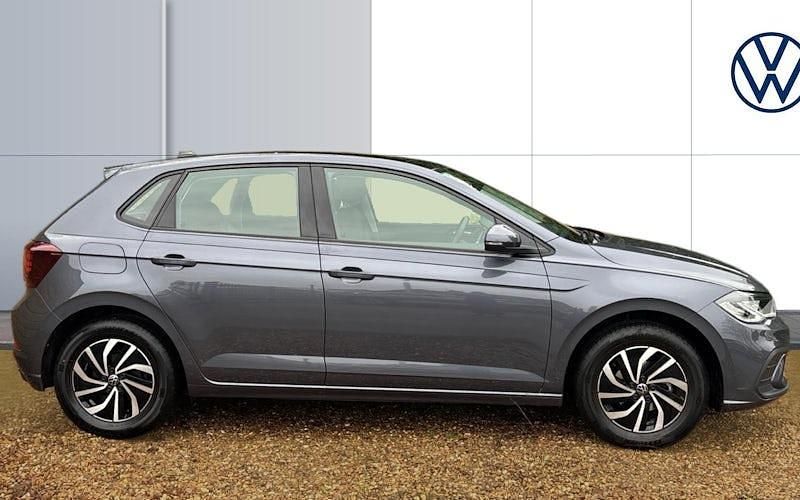 Used VW Polo Life 95 HP (69 kW) 2025 Hatchback