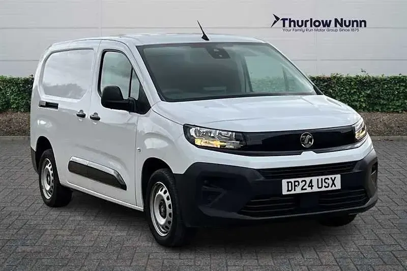 Used Vauxhall Combo S 102 HP (75 kW) 2024 MPV