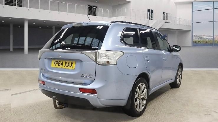 Used Mitsubishi Outlander P-HEV 2014 Blue