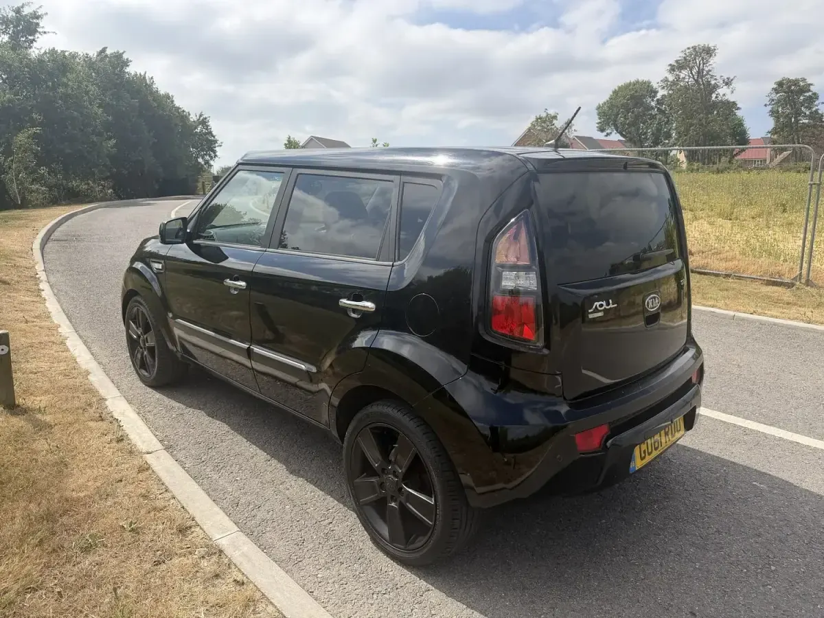 Used Kia Soul 126 HP (92 kW) 2011 Black SUV
