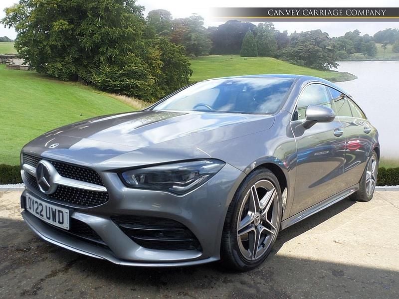 Used Mercedes CLA180 Shooting Brake AMG line 136 HP (100 kW) 2022 Grey Estate