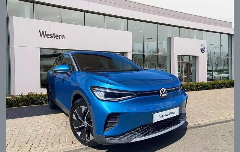 Blue Used 2024 VW ID.4 Pro SUV | £30,899 (A bit pricey) - Image 1/4