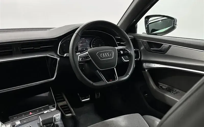 Used Audi A6 S-Line 204 HP (150 kW) 2019 Blue Estate