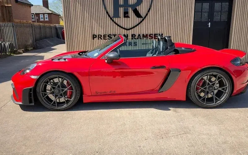 Usado Porsche 718 Spyder 500 HP (367 kW) 2024 Vermelho Cabrios