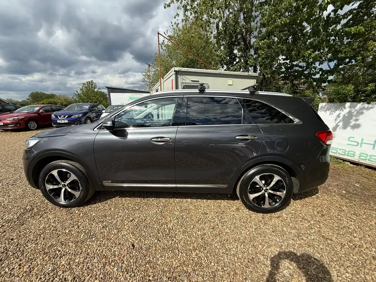 Used Kia Sorento 200 HP (147 kW) 2015 Grey SUV