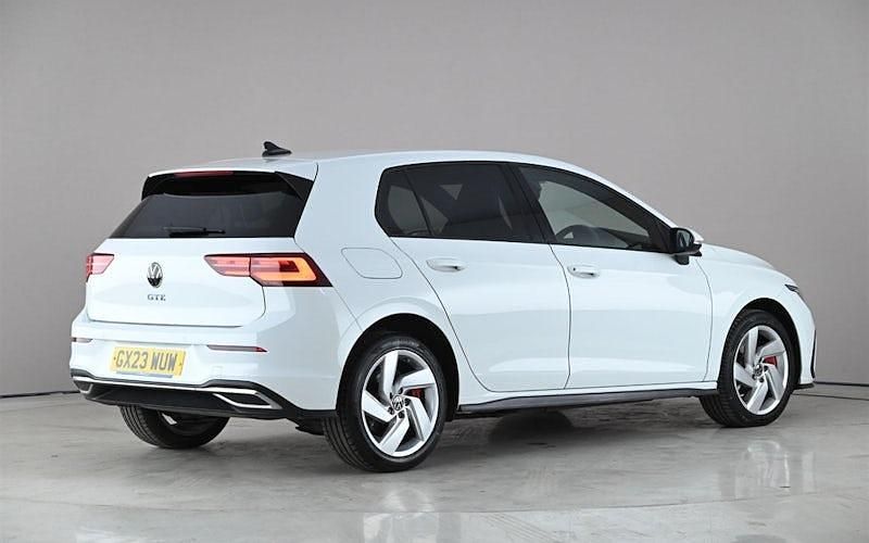 Used VW Golf VIII GTE 245 HP (180 kW) 2023 White Hatchback