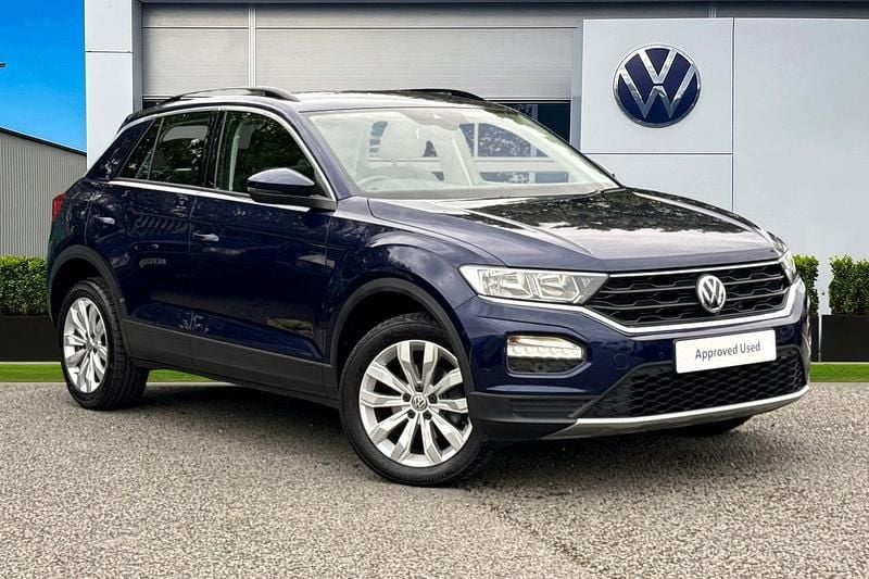 Blue Used 2019 VW T-Roc SE SUV | £13,989 (Fair price) - Image 1/4