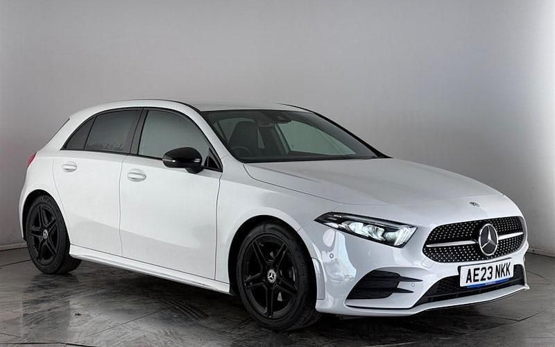 Used Mercedes A200 Executive 163 HP (119 kW) 2022 White Hatchback