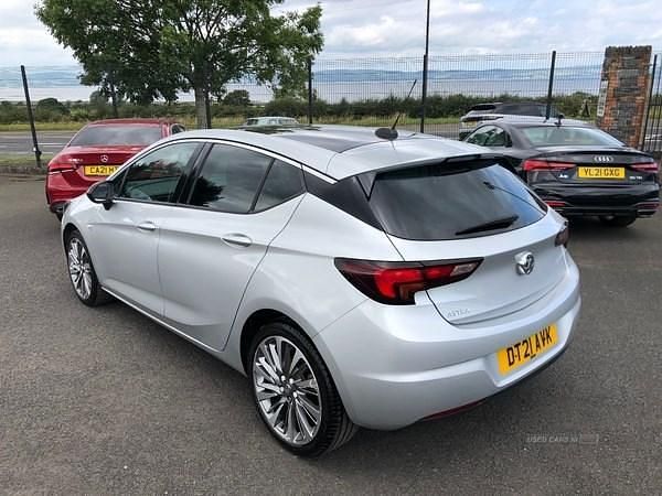 Used Vauxhall Astra Edition 122 HP (89 kW) 2021 Silver Hatchback