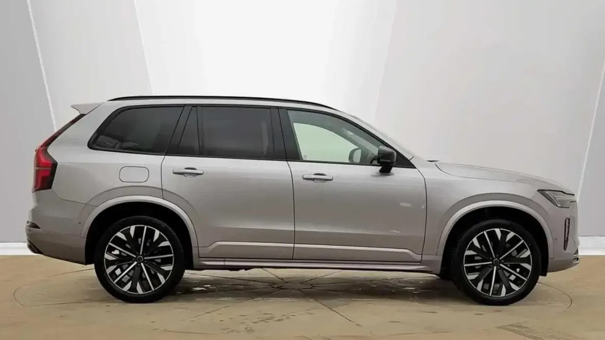 Used Volvo XC90 Ultra 2025 Silver SUV