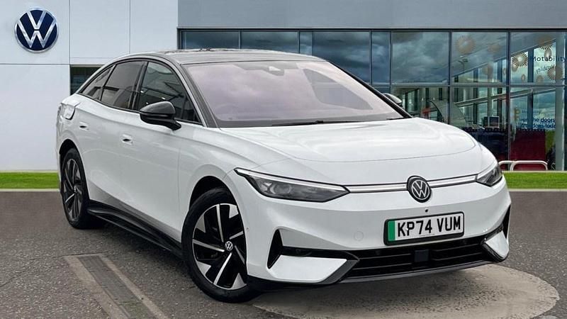 Glacier white Used 2024 VW ID.7 Pro Hatchback | £29,909 (Good price) - Image 1/4