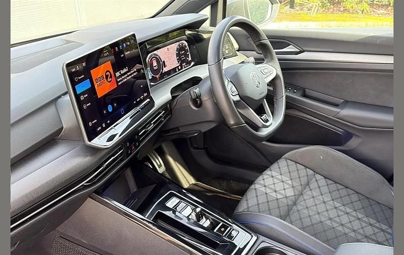 Used VW Golf VIII R-line 150 HP (110 kW) 2025 Grey Hatchback