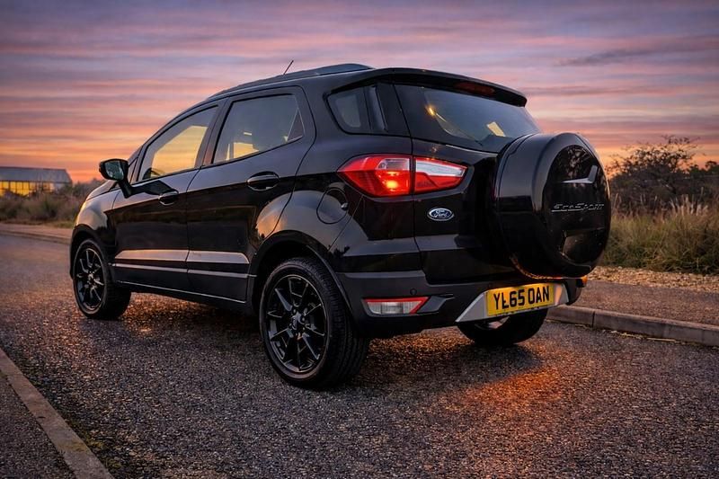 Used Ford Ecosport Titanium 125 HP (91 kW) 2016 Black SUV