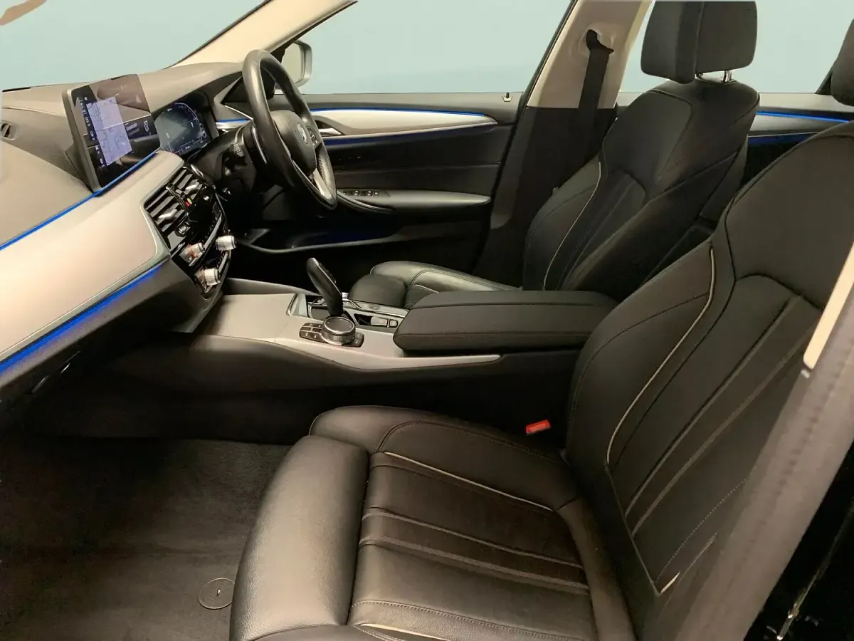 Used BMW 530e Comfort Edition 2022 Black Sedan