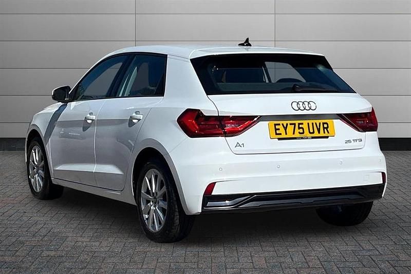 Used Audi A1 Sport 95 HP (69 kW) 2025 Glacier white SUV