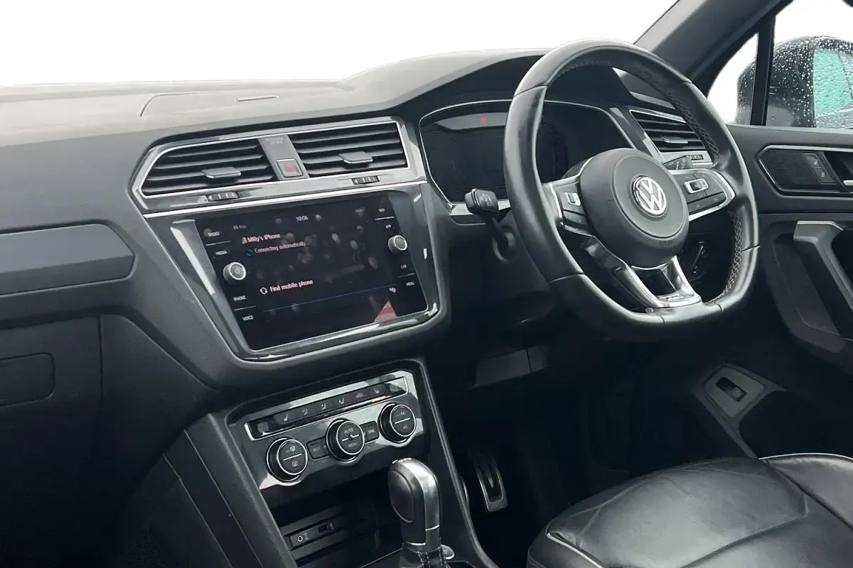 Used VW Tiguan R-line 241 HP (177 kW) 2017 Black SUV