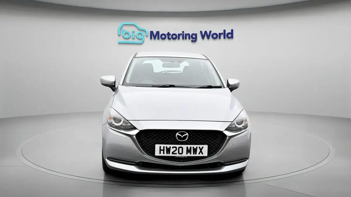 Used Mazda 2 74 HP (54 kW) 2020 Silver Hatchback
