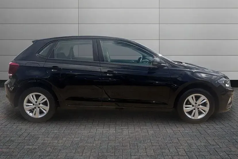 Used VW Polo SE 95 HP (69 kW) 2018 Black Hatchback