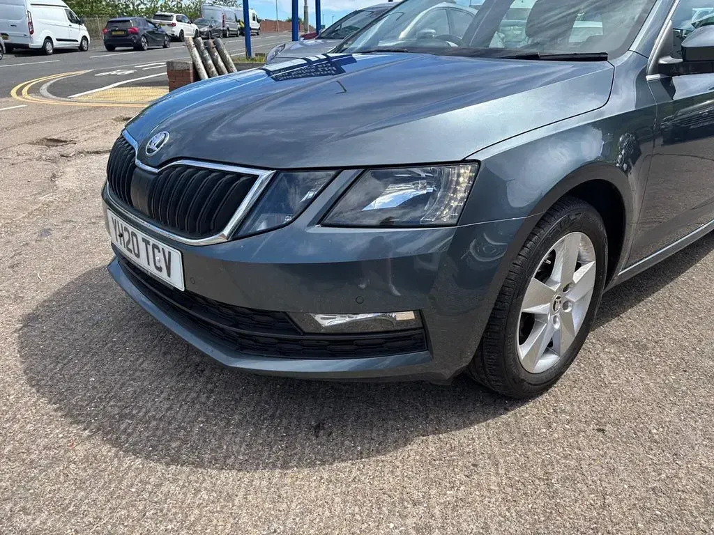 Used Skoda Octavia SE Technology 115 HP (84 kW) 2020 Grey Estate