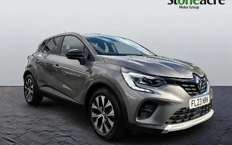 Used Renault Captur Evolution 143 HP (105 kW) 2022 SUV