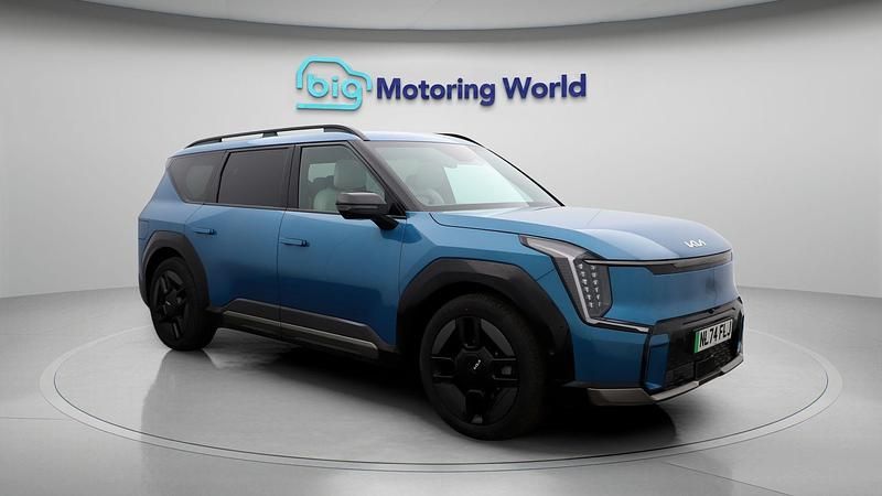New 2024 Kia EV9 2 SUV | £58,100 - Image 1/4