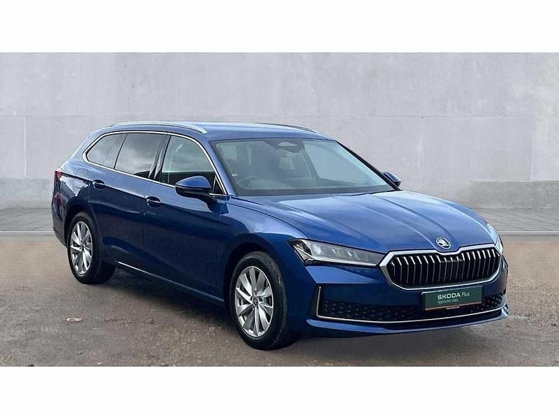 Used Skoda Superb SE Technology 147 HP (108 kW) 2025 Blue Estate