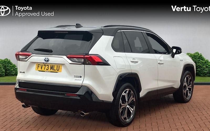 Used Toyota RAV4 306 HP (225 kW) 2022 SUV