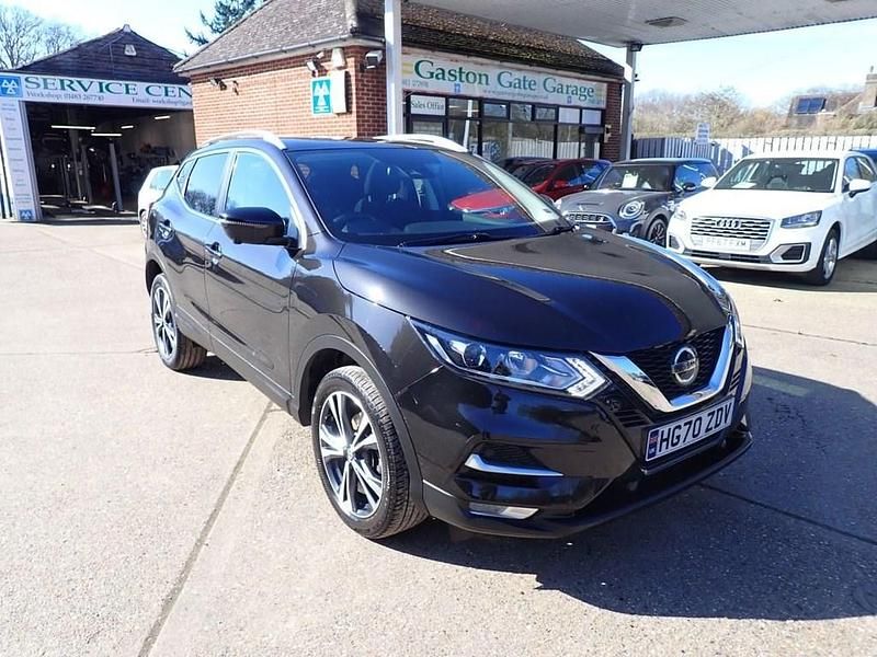 Black Used 2021 Nissan Qashqai N-Connecta SUV | £11,990 (Super price) - Image 1/4