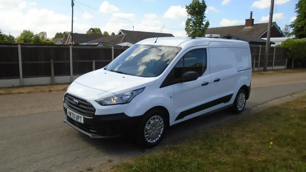 Used Ford Transit 100 HP (73 kW) 2020 White Van