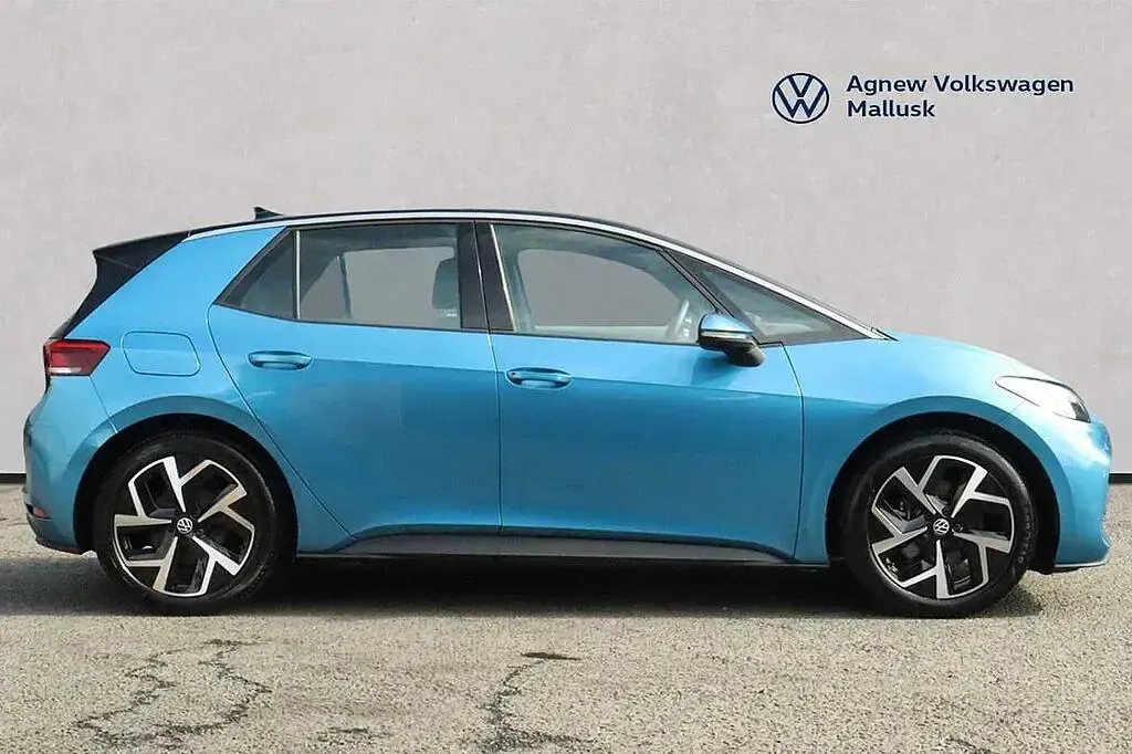 Used VW ID.3 Pro 150 kW (204 HP) 2024 Blue Hatchback