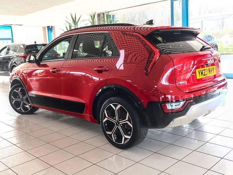 Used Kia Niro 2023 Red SUV