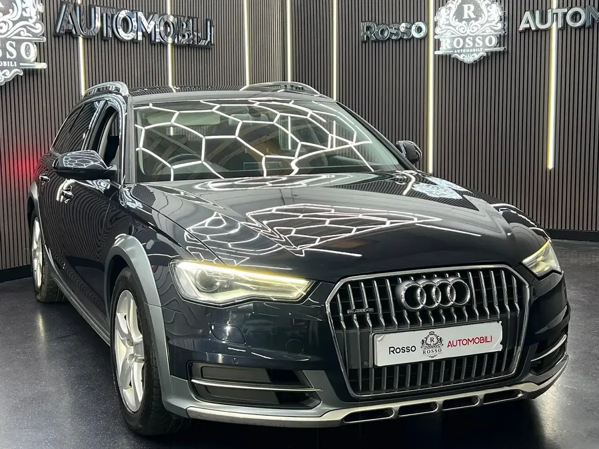 Used Audi A6 Allroad Design 2015 Blue Estate