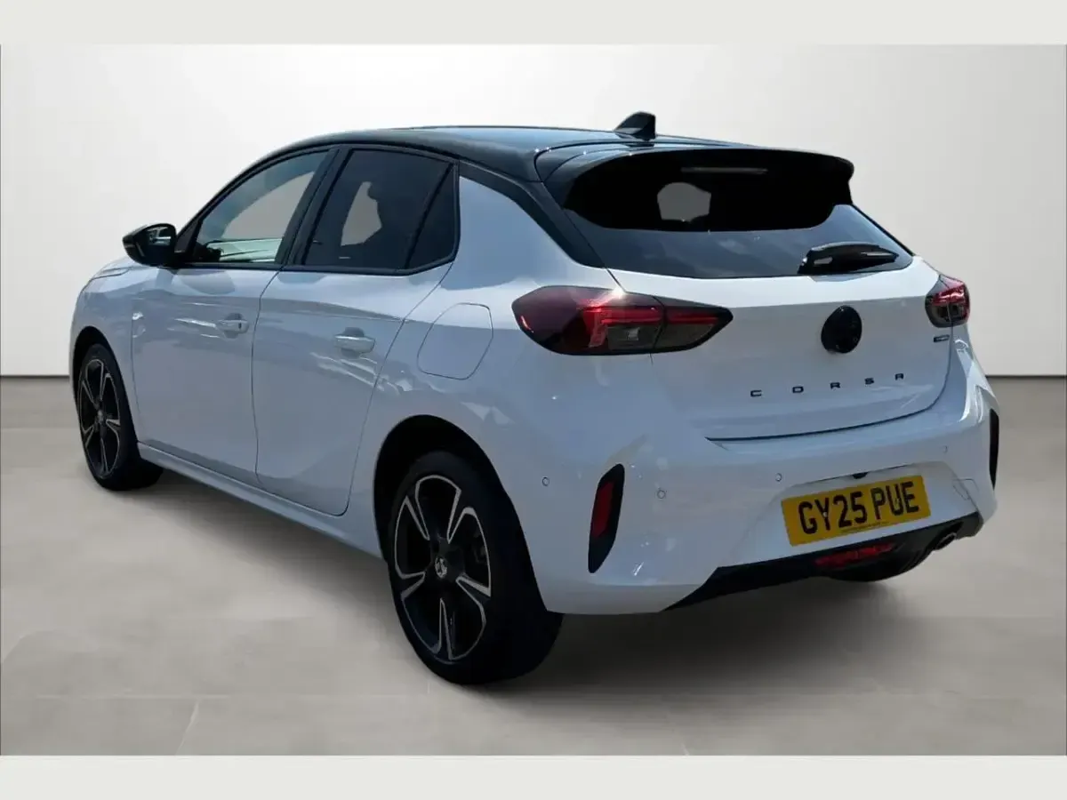 Used Vauxhall Corsa Ultimate 100 HP (73 kW) 2025 White Hatchback