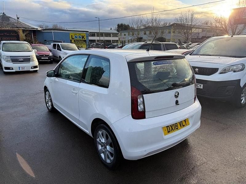 Used Skoda Citigo SE L 75 HP (55 kW) 2018 White Hatchback