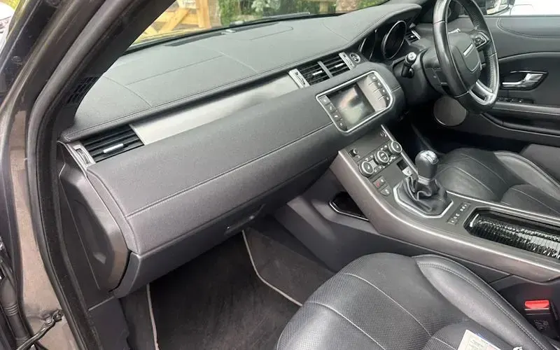 Used Land Rover Range Rover evoque Landmark 179 HP (131 kW) 2018 Grey SUV