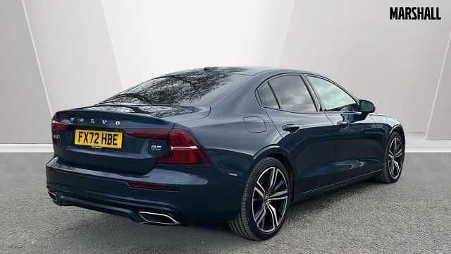 Used Volvo S60 R-Design 250 HP (183 kW) 2022 Sedan