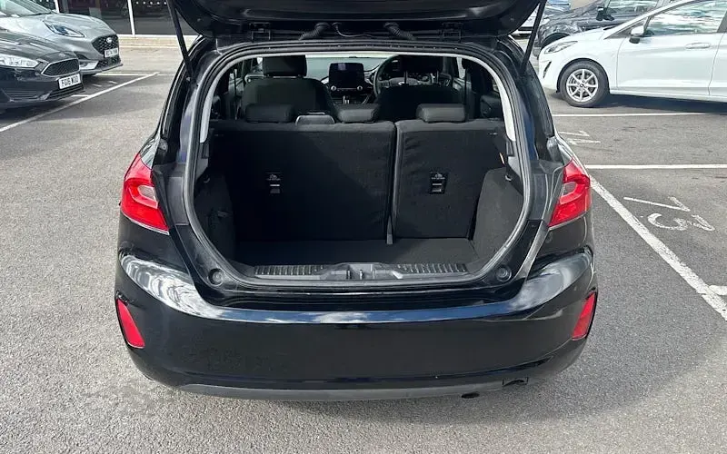 Used Ford Fiesta Trend 86 HP (63 kW) 2019 Black Hatchback