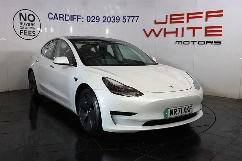 Used Tesla Model 3 Standard Range Plus 366 kW (498 HP) 2021 Sedan