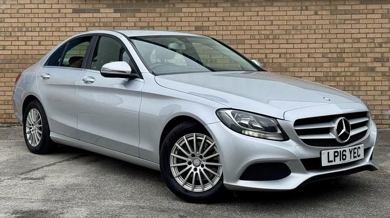 Used Mercedes C220 SE 170 HP (125 kW) 2016 Silver Sedan